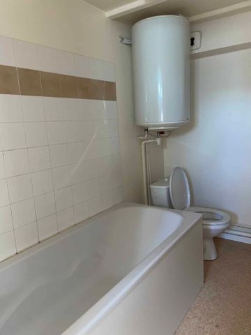 T2 de 28 m² – Place des Carmes – Limoges – Location – BEGIP - Photo 2