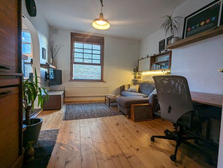 2 Bed Flat, Gibson Gardens, N16 - Photo 4