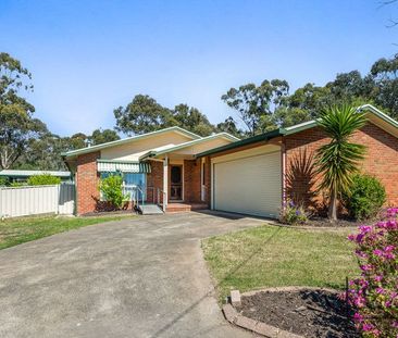Spacious & Functional Living in Golden Square - Photo 4