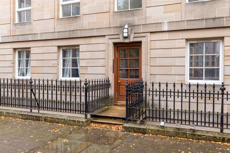 4/3, 20 St Andrews Square - Photo 4
