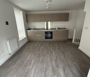 2 Bed End Terrace, Copper Beech Court, LS16 - Photo 5