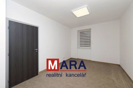 Pronájem bytu 1+kk a garsoniéry 47 m², Přichystalova 299, Olomouc - Фото 2