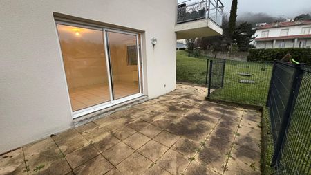 Location Appartement 3 pièces 73m² CHAMALIERES 63400 - Photo 4