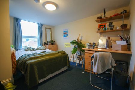 20 Luton Road - Photo 3