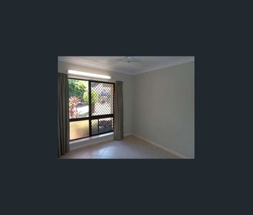 Centrally located house in Mooroobool - Photo 1