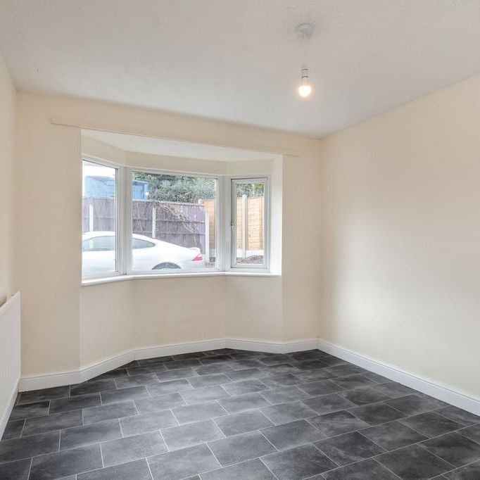 3 bedroom end of terrace house to rent - Photo 1