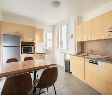 Location Appartement 3 pièces 61m² ANNECY 74000 - Photo 5