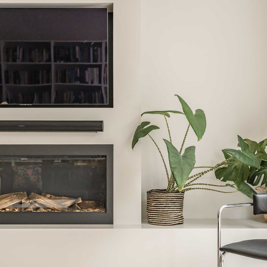 Prince Of Wales Road, Haverstock, NW5, London - Photo 1