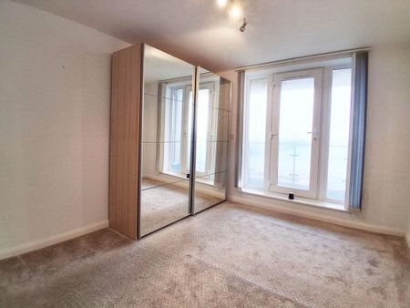 3 bedroom apartment to rent - Photo 3