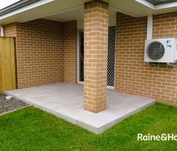 Ultra-modern 2-bedroom home - Photo 4