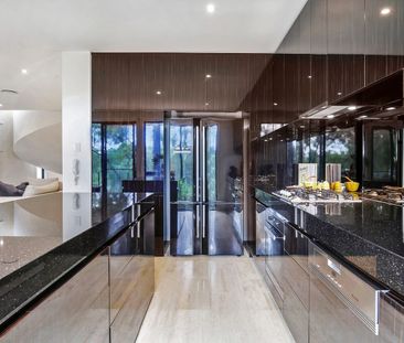 PRESTIGIOUS RIVER FRONT HOME - Photo 6