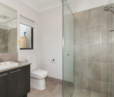 Welcome to a beautifully designed 4-bedroom, 2-bathroom home in the... - Photo 5