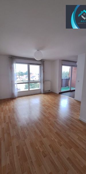 Studio avec balcon - Photo 1