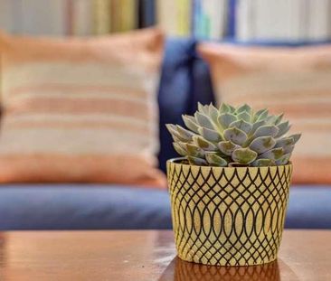 ?brighton`s Park Crescent Apartment`, BN2 - Photo 6