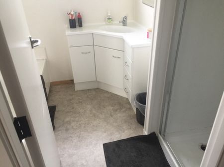 4 Stallard Place - Photo 2