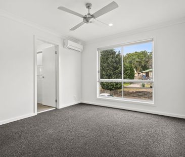 Spacious 3 Bed Room Town House - Photo 5