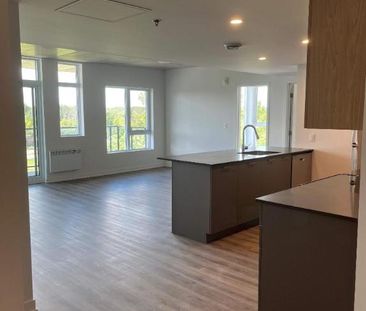 2 CH - 1 SDB - Terrebonne - $2,050 /mo - Photo 3