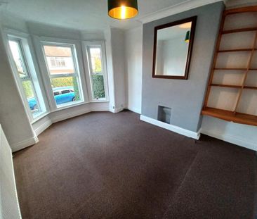 4 bedroom terraced house to rent - Photo 3