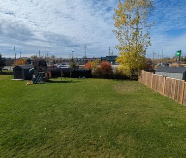 For Lease - 220 Westmeadow Drive, Kitchener, Ontario - Photo 1