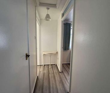 Hargood Close, Kenton, HA3 - Photo 6