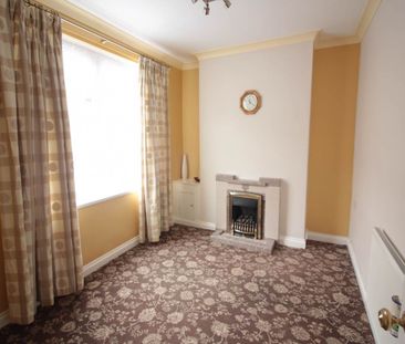 A 2 Bedroom Terraced - Photo 1