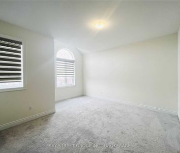 For Lease - 83 Muirfield Drive, Barrie, Ontario - Photo 4