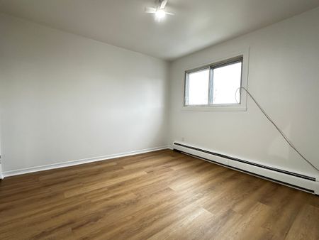 402 Rue Cadillac, Longueuil (Le Vieux-Longueuil), QC J4L - Photo 4