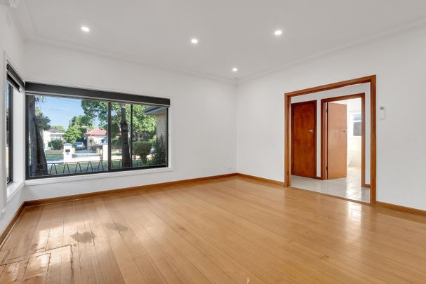 114 Barry Street, Reservoir VIC 3073 - Photo 1