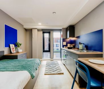 Standard Studio - Photo 3