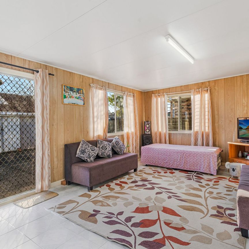 Great Family Home - Photo 1