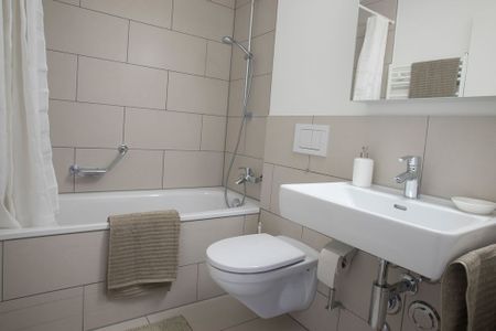 4.5 Zimmer, 93 m², 6. Stock - Photo 5
