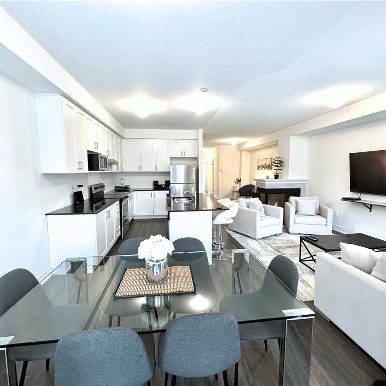 For Lease - 171 Snowbridge Way Unit# 24, Blue Mountains, Ontario - Photo 1