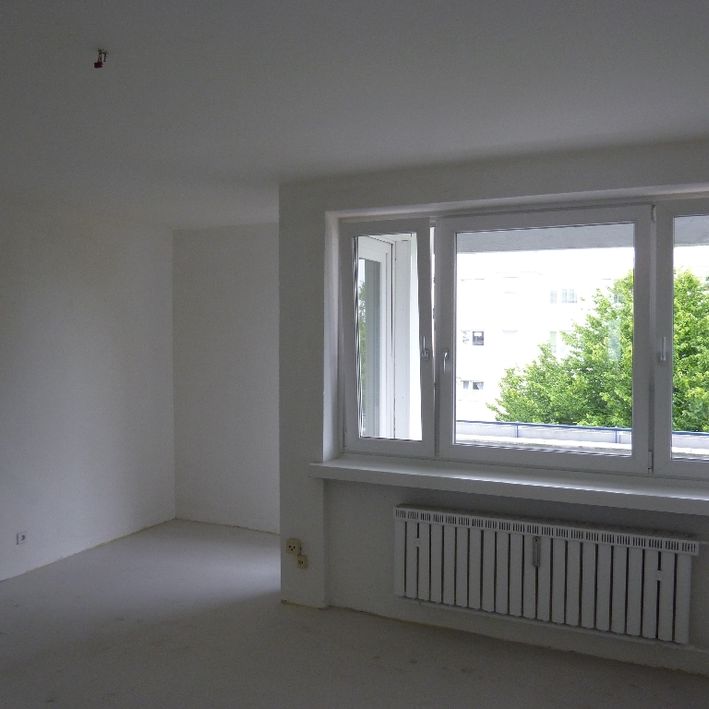 Entspannen mit Ausblick: 3-Zimmer-Wohnung mit Loggia - Foto 1