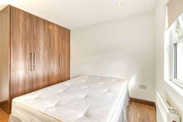 Northcote Road, Clapham, SW11 - Photo 1
