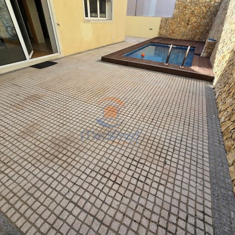 5 room luxury House for rent in Odivelas, Lisbon - Photo 1