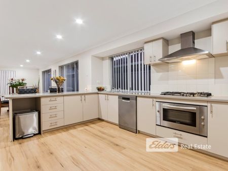 Beautiful Rivergums Home - Photo 2