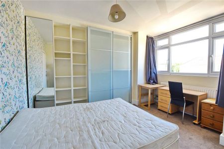 6 bedroom semi-detached house to rent - Photo 4