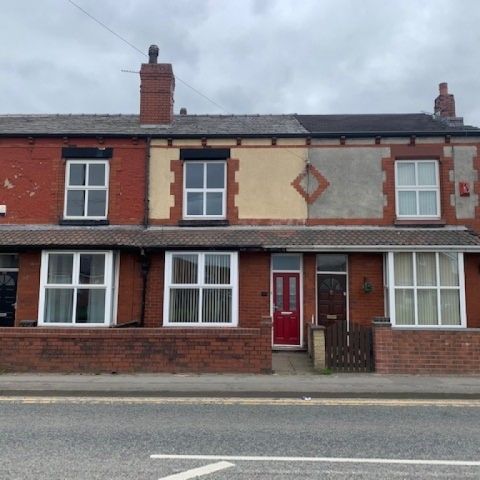 2 Bedroom Terraced House - Photo 1