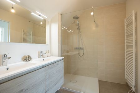 LAATSTE 2 APP TE KOOP! Kleinschalig nieuwbouwproject met 2-3 slaapkamers - Appartement te huur - Photo 3