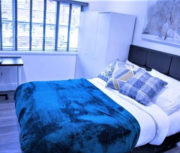 6 bedroom house to rent - Photo 4