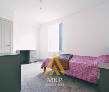7 bedroom terraced house to rent - Photo 2