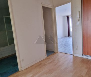 Location Appartement 2 pièces 49m² - Photo 2