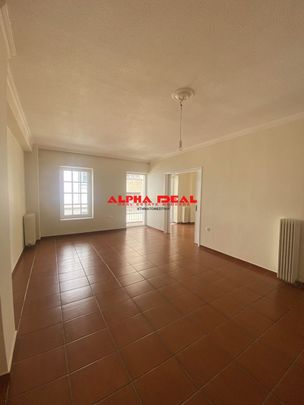 Διαμέρισμα για ενοικίαση - Κέντρο - Λιμάνι, - Φωτογραφία 1