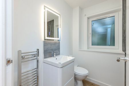 Flat 4, 70 Pentland Terrace - Photo 3