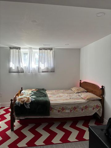 For Lease - 2 Hagersville Court Unit# Lower, Toronto, Ontario - Photo 4