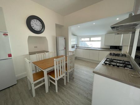 7 bedroom house share to rent - Photo 3