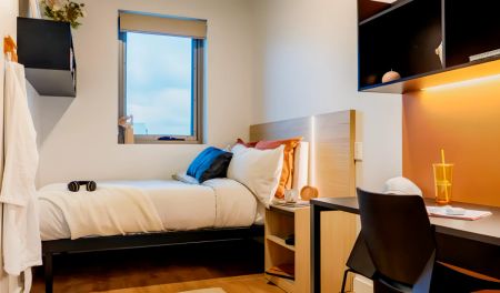 4 Bed Ensuite Apartment - Photo 5