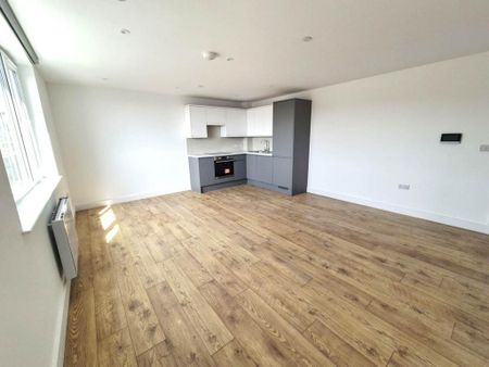 1 bedroom penthouse to rent - Photo 5