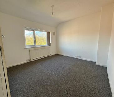 3 Bedroom Semi Detached To Let - Photo 6