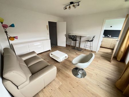 Location Appartement 2 pièces 40m² - Photo 4